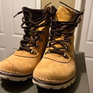Women’s Timberland boots